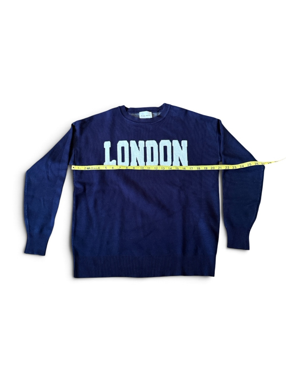 Woman’s Navy Oversized LONDON Sweater size Small - Picture 8 of 9